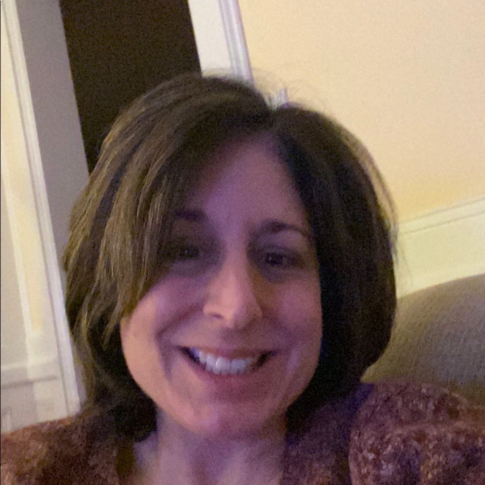 Meet your Posher, Elizabeth